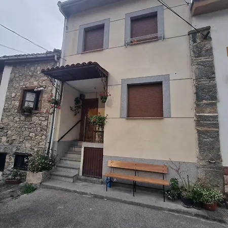 Ca' Remedios Сasa de vacaciones Felechosa